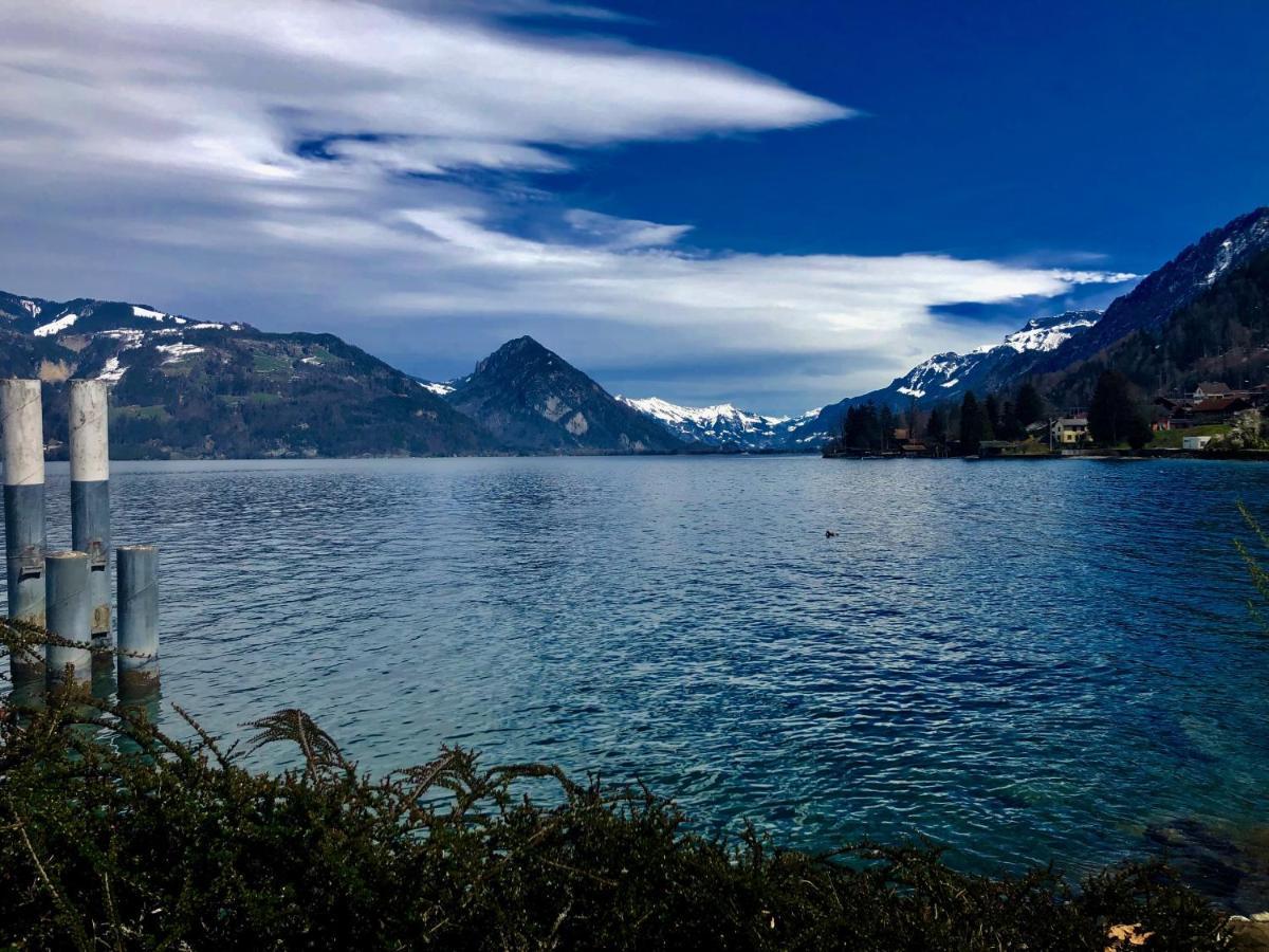 리시겐 Privatzimmer Am Thunersee 아파트 외부 사진