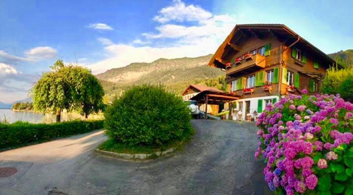 리시겐 Privatzimmer Am Thunersee 아파트 외부 사진